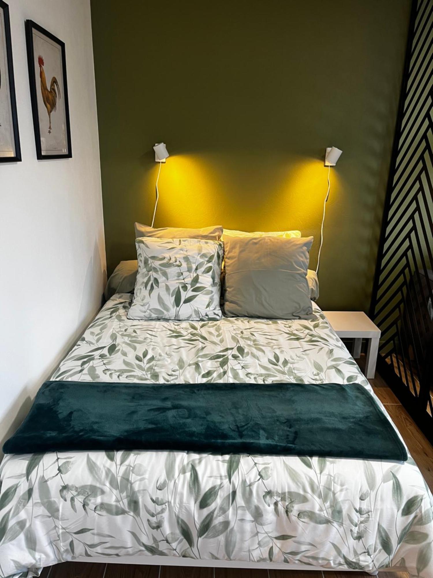 Magnifique - Au Pied De La Gare Rer Apartment *