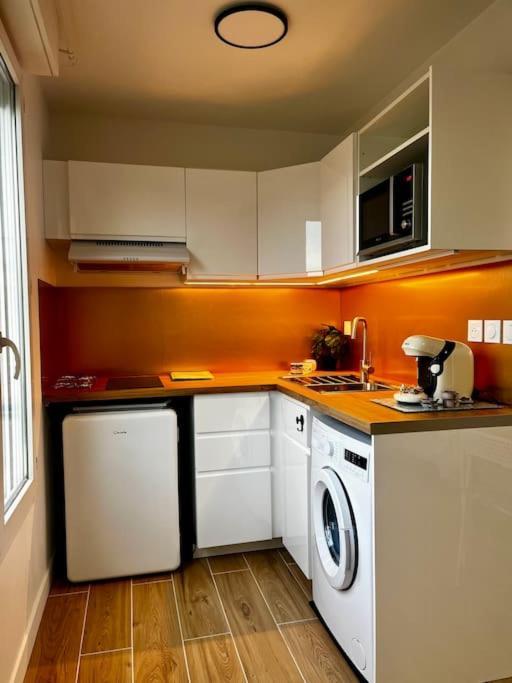 Apartment Magnifique - Au Pied De La Gare Rer